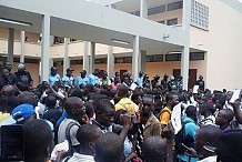 Cocody : des étudiants se révoltent contre la police universitaire